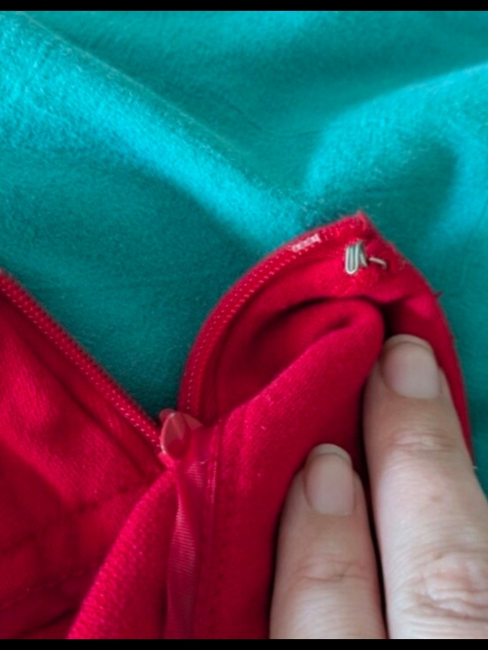 Retro Red Flared Skirt Classic A-Line With Pleats And Drop Waist - Picture 4 of 9